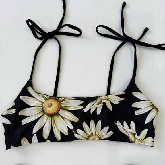 Agua Bendita Bikini Set Reversible Genoveva Daisy Top and Bottom size S - Picture 4 of 7